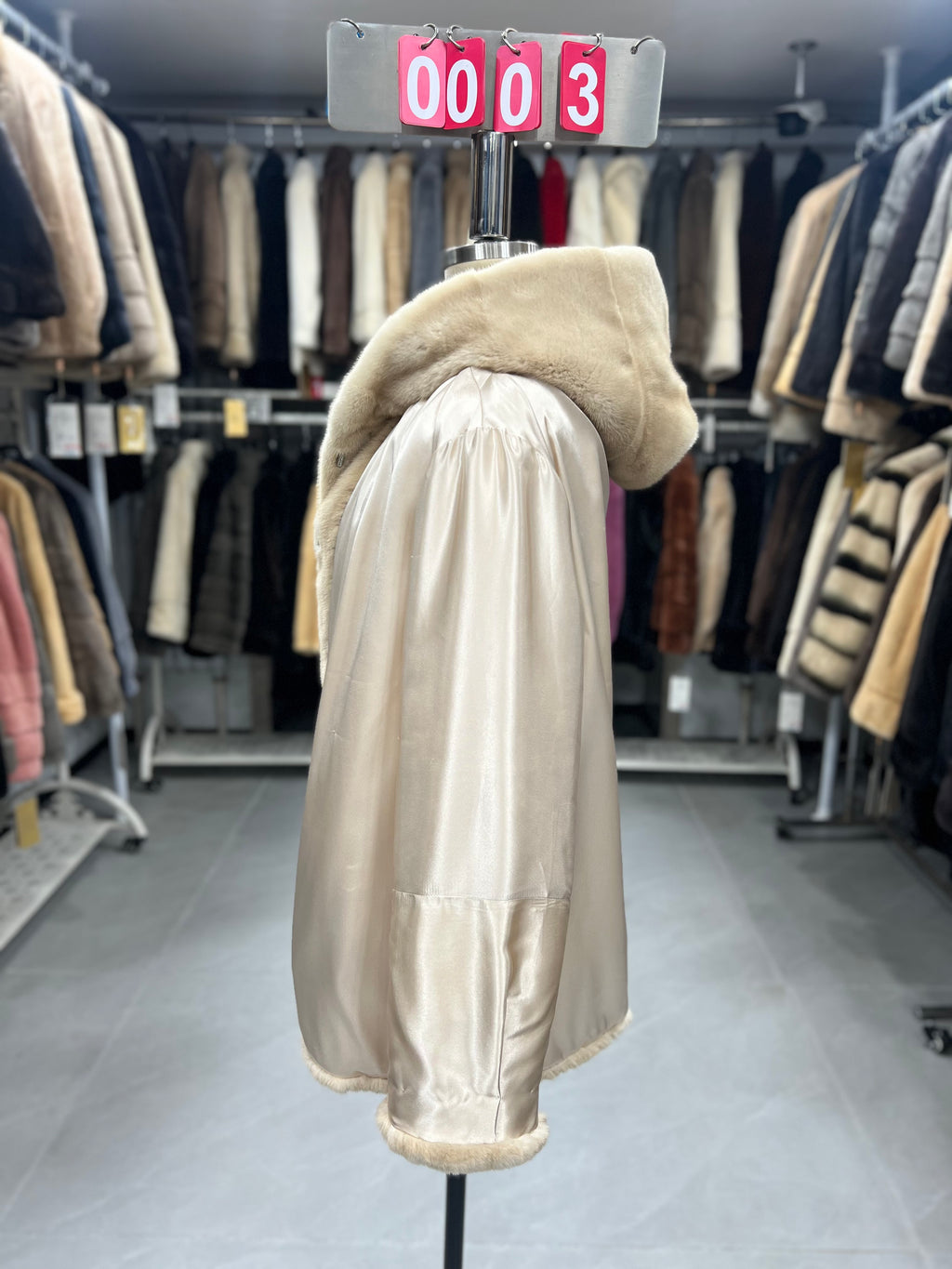 Beige-hooded velvet-finish mink coat 003