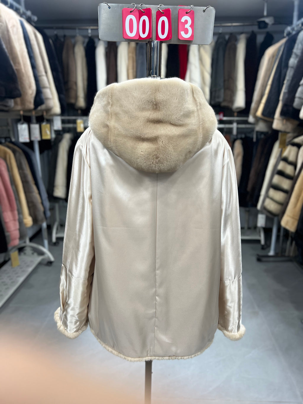 Beige-hooded velvet-finish mink coat 003