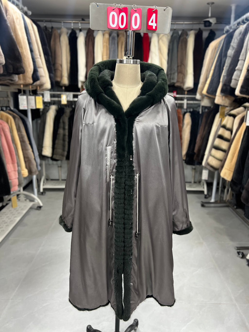 Dark green hooded carved-pattern velvet-finish mink coat 004