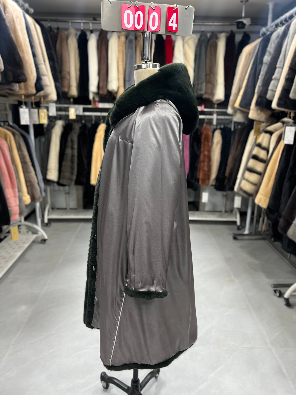 Dark green hooded carved-pattern velvet-finish mink coat 004