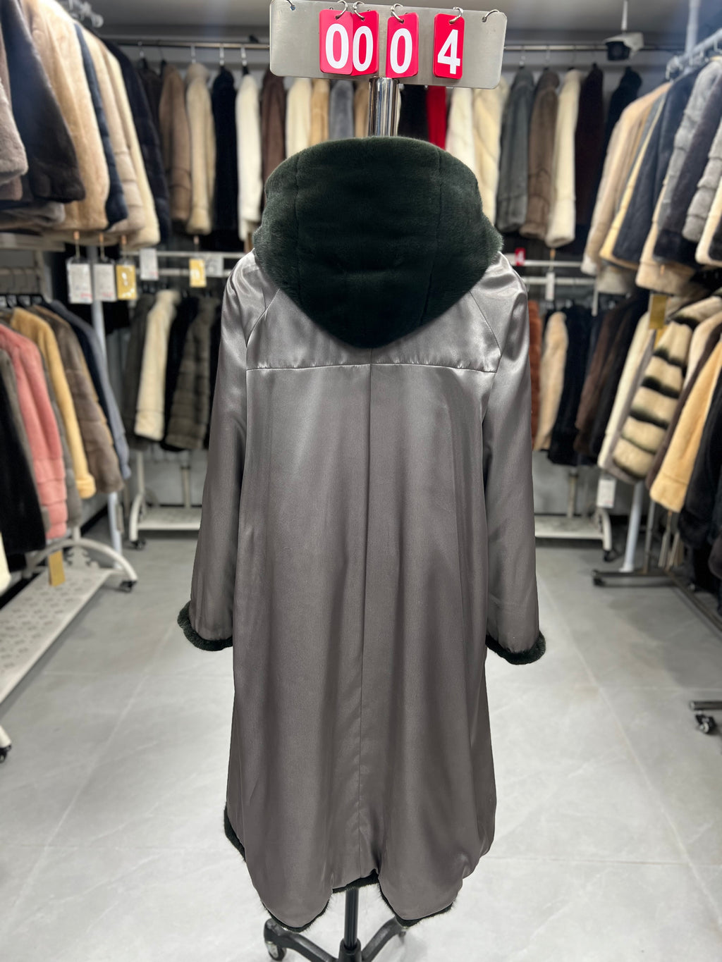 Dark green hooded carved-pattern velvet-finish mink coat 004