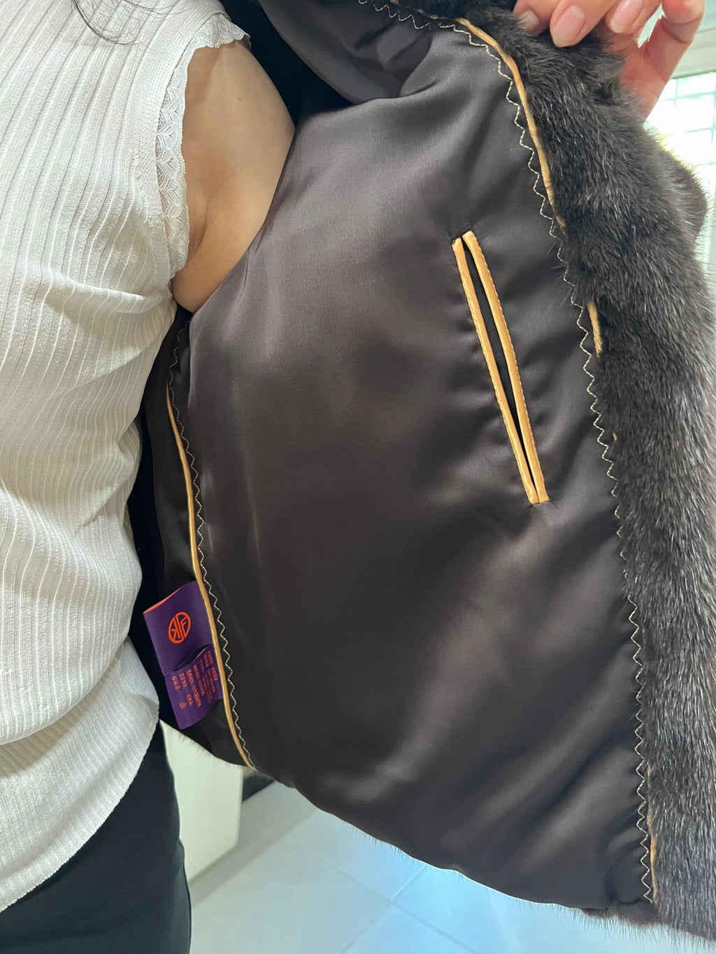 No. 161 Dark Brown V-Neck Mink Fur Coat