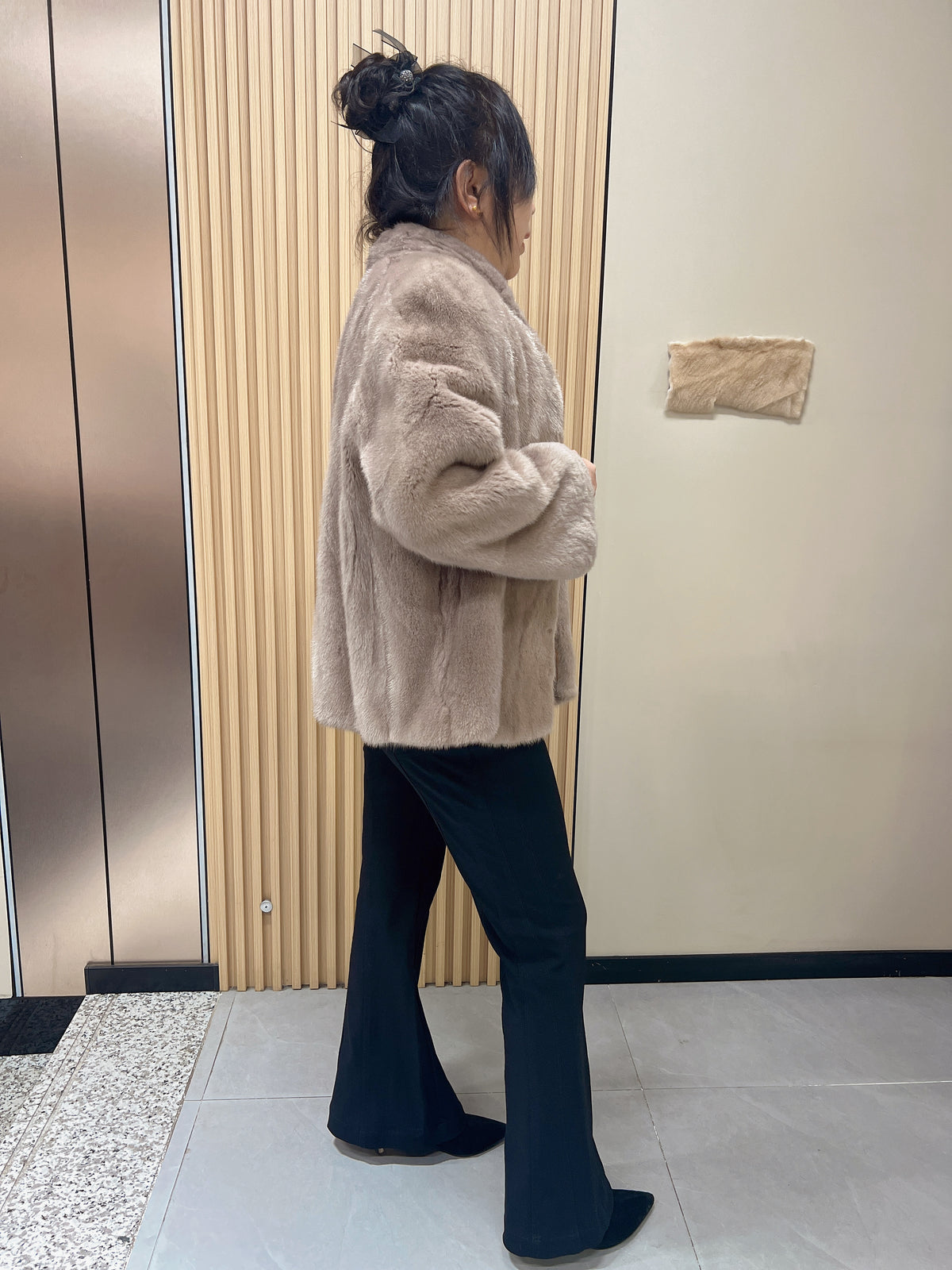 No. 182 Light Brown Stand-Collar Mink Fur Coat