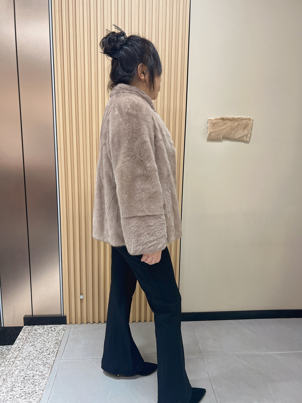 No. 182 Light Brown Stand-Collar Mink Fur Coat