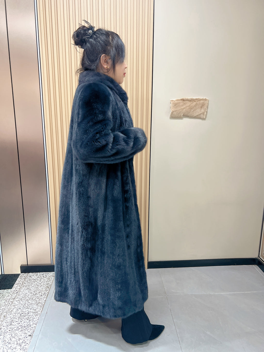 No. 145 Deep Blue-Grey Stand-Collar Mink Fur Coat