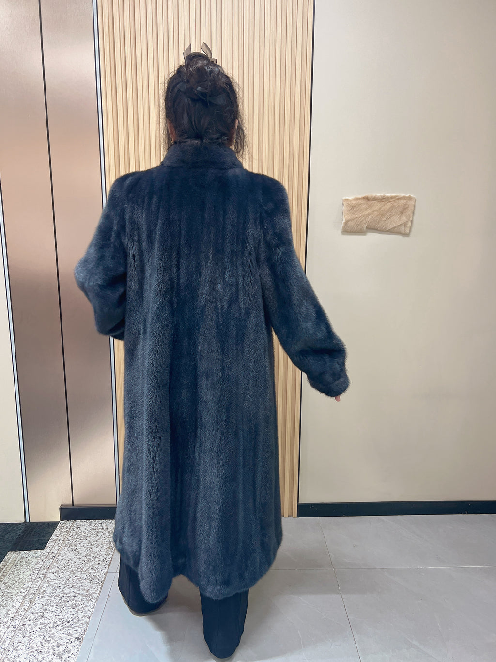 No. 145 Deep Blue-Grey Stand-Collar Mink Fur Coat