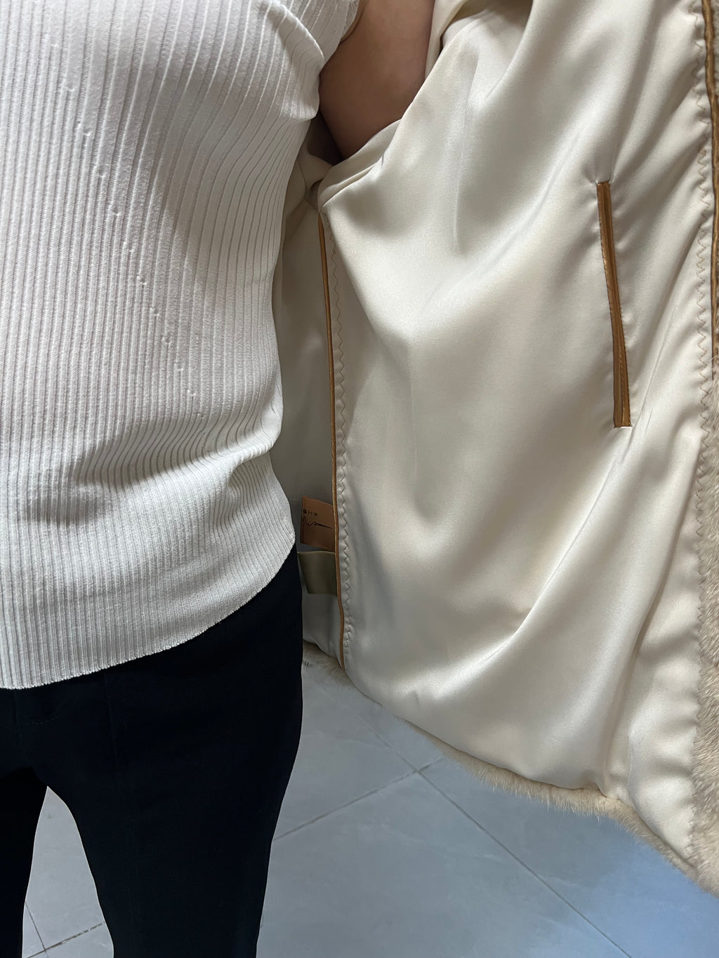 No. 175 Beige Stand-Collar Mink Fur Coat