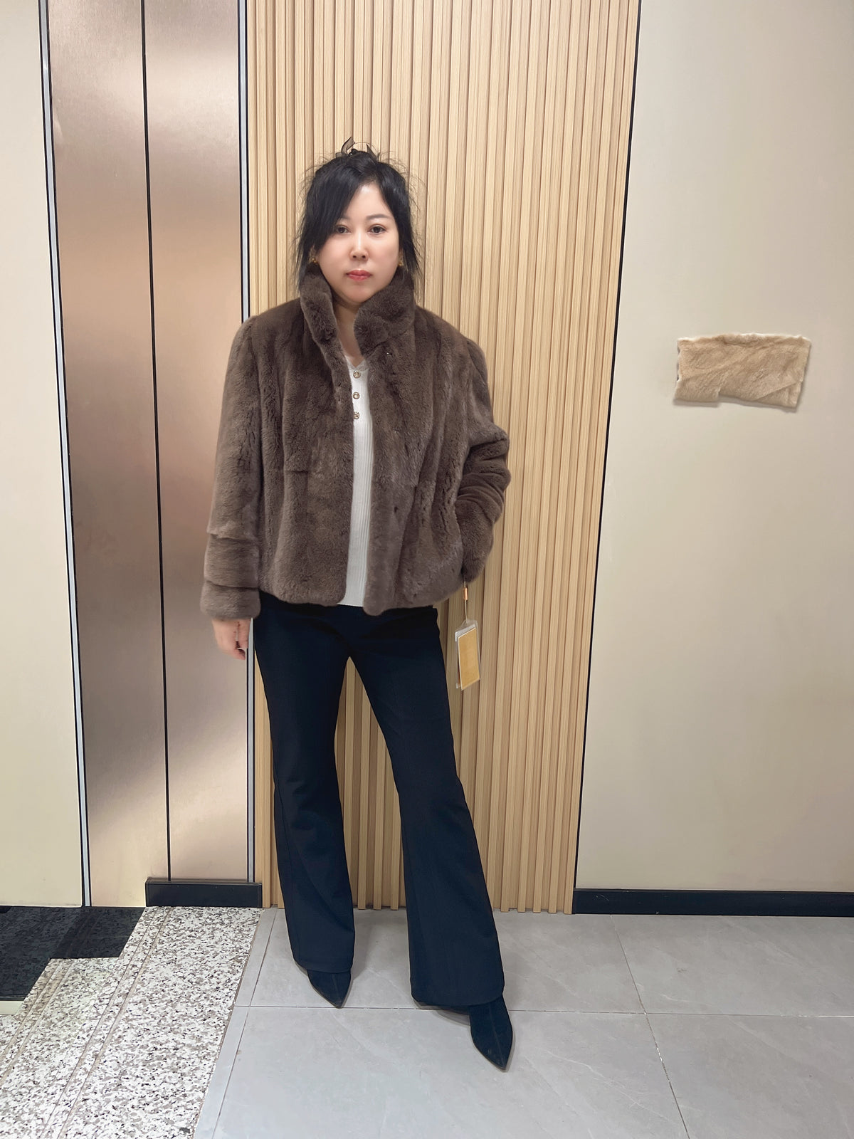 No. 165: Light Brown Stand-Collar Mink Fur Coat