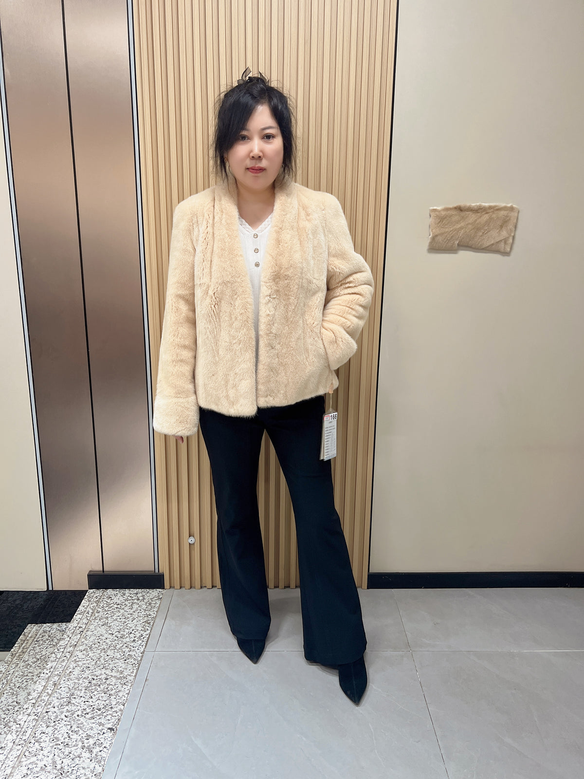 No. 166: Beige V-neck mink fur coat