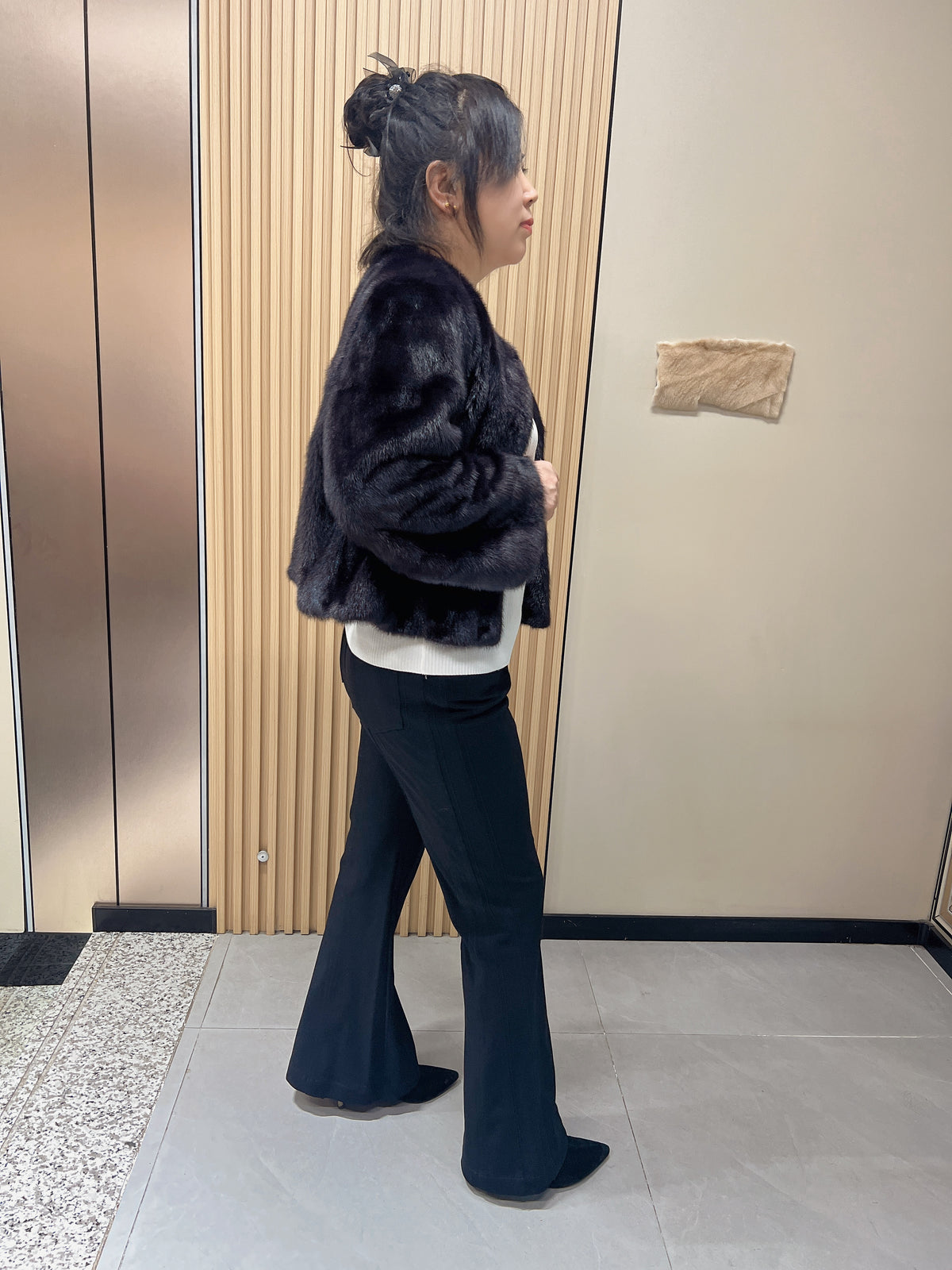 No. 172 Dark Brown Mink Fur Coat with Collarless Neckline
