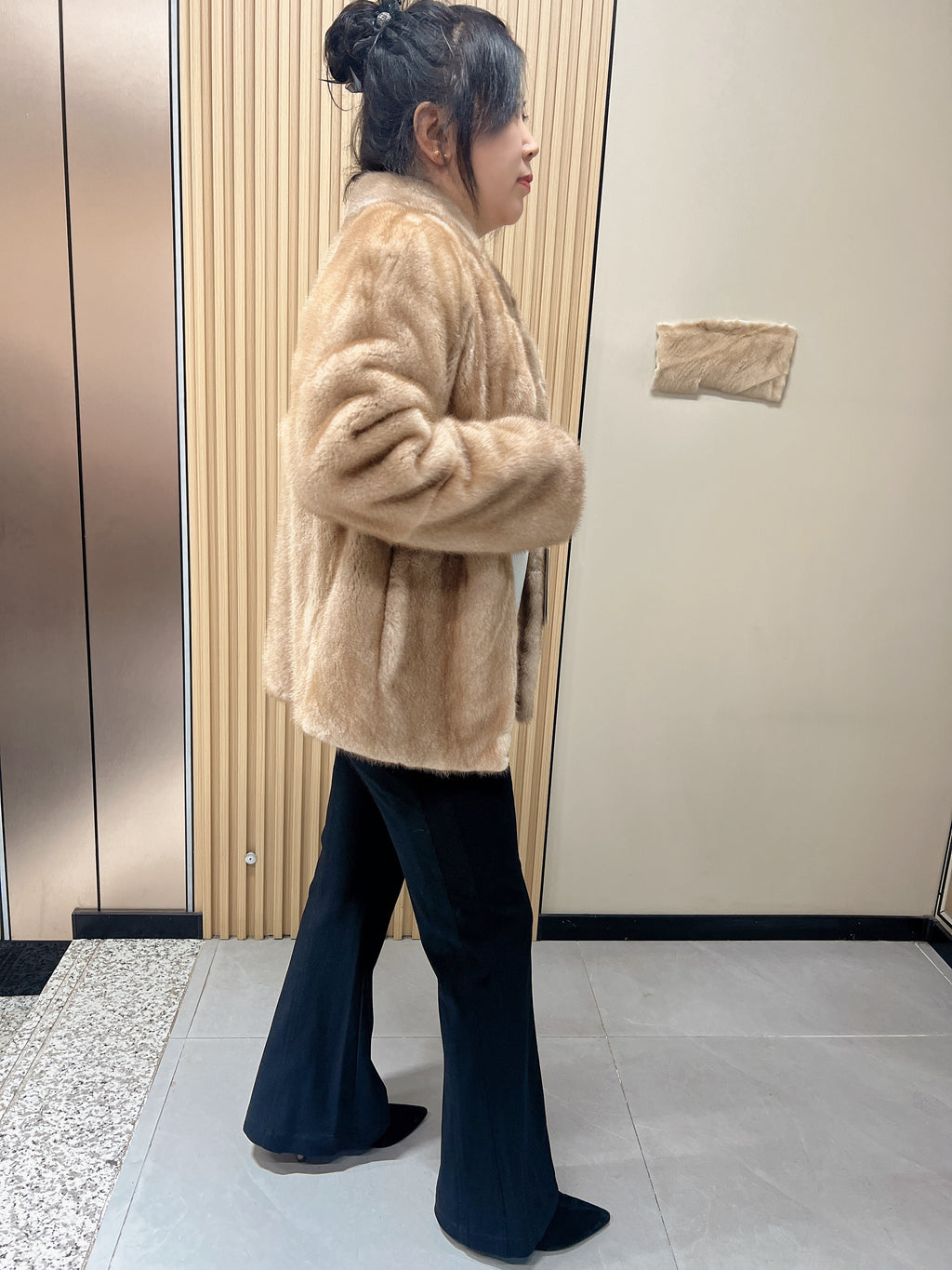 No. 177 Deep Beige Stand-Collar Mink Fur Coat