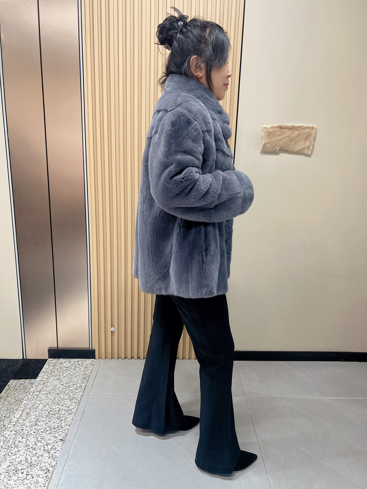 No. 168 Dark Grey Stand-Collar Mink Fur Coat