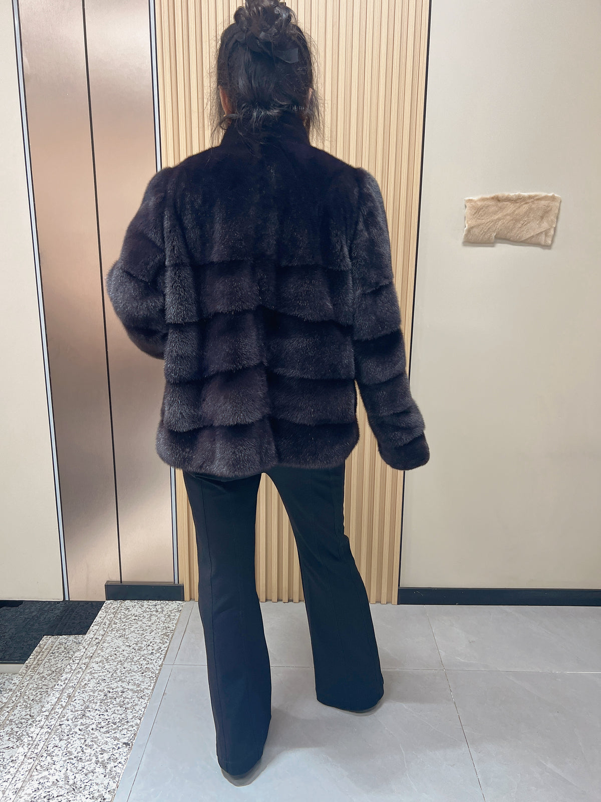 No. 171 Dark Brown Stand-Collar Horizontal-Panel Mink Fur Coat