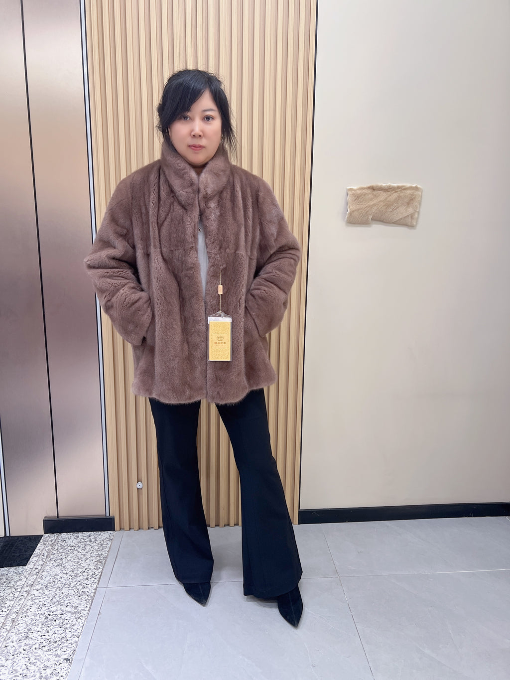 No. 192 Light Brown Stand-Collar Mink Fur Coat