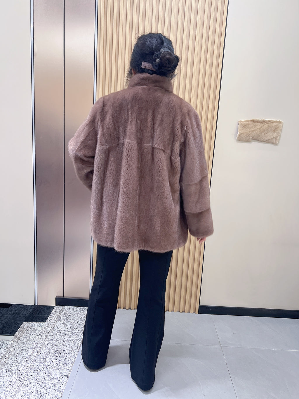 No. 192 Light Brown Stand-Collar Mink Fur Coat