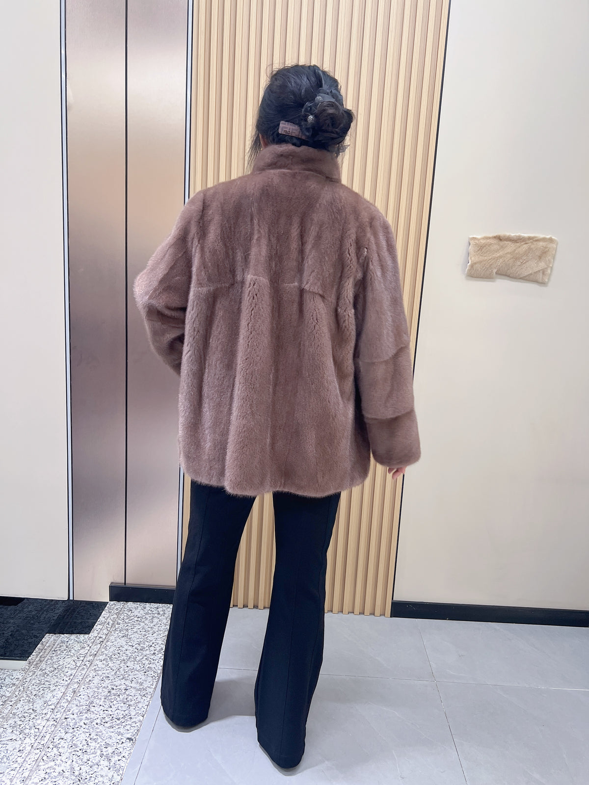 No. 192 Light Brown Stand-Collar Mink Fur Coat