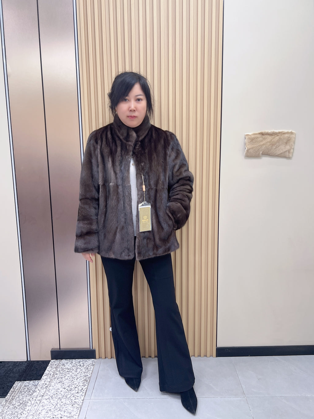 No. 185 Dark Brown Stand-Collar Mink Fur Coat