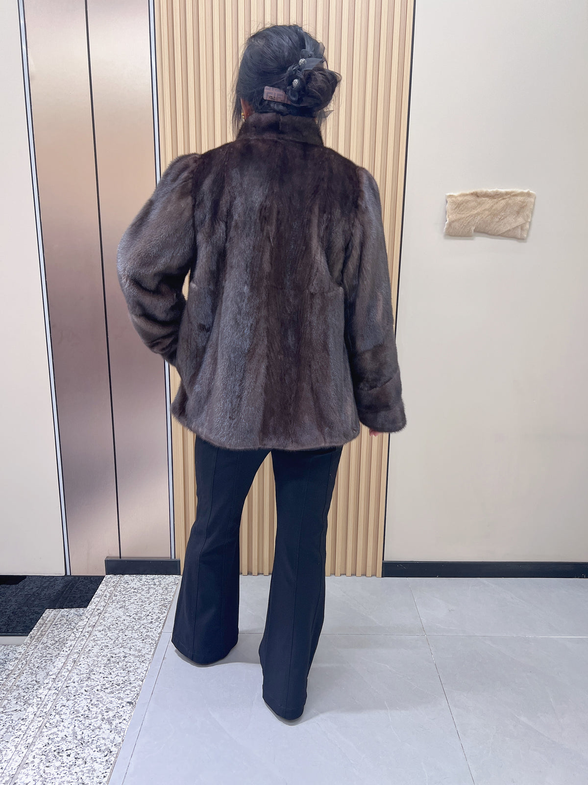 No. 185 Dark Brown Stand-Collar Mink Fur Coat