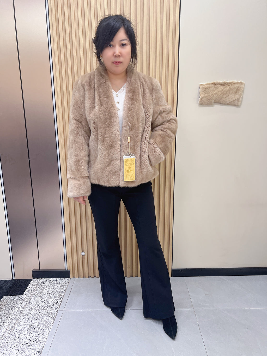 No. 186 Deep Beige Stand-Collar Mink Fur Coat