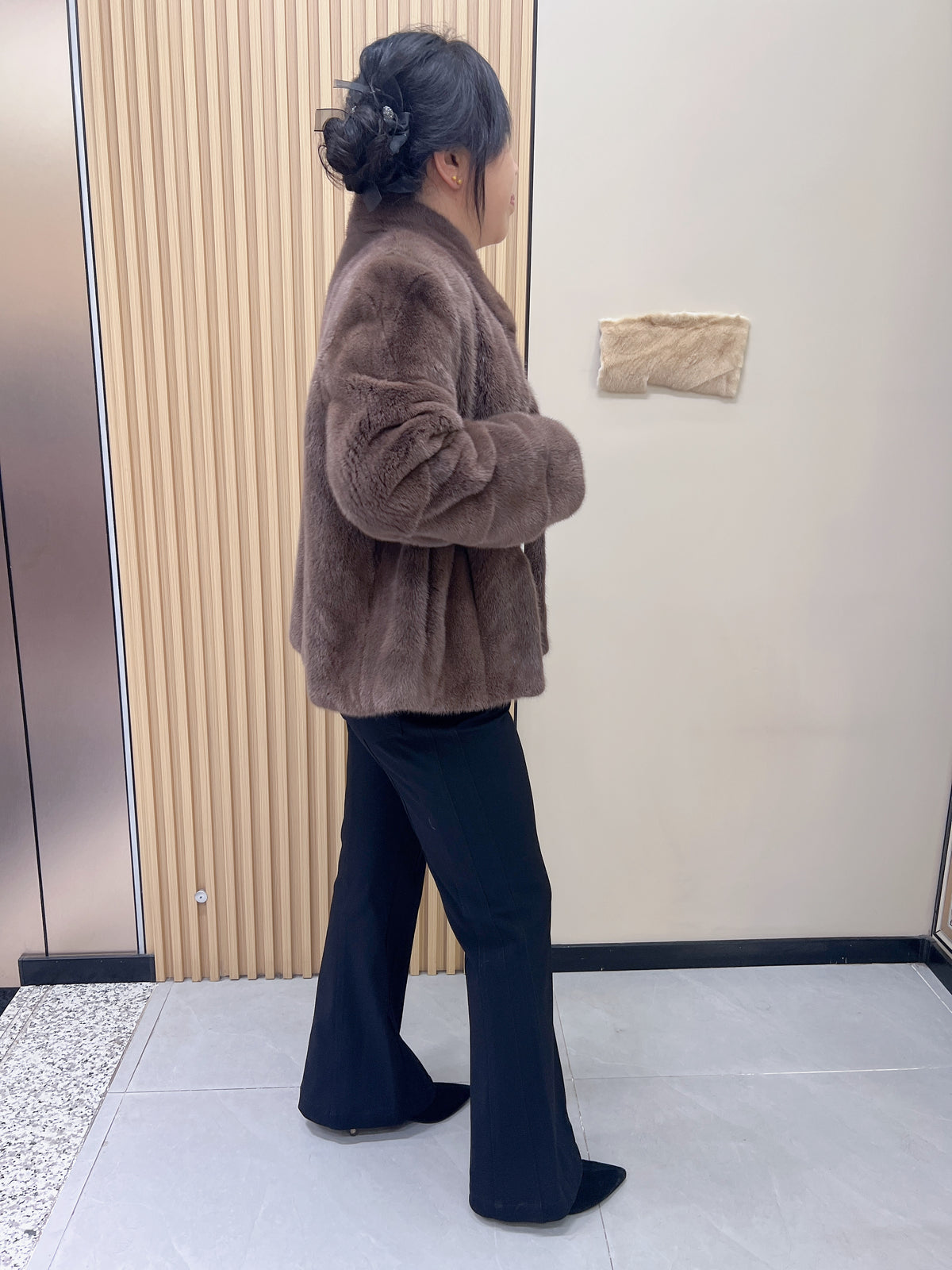 No. 196 Light Brown Stand-Collar Mink Fur Coat