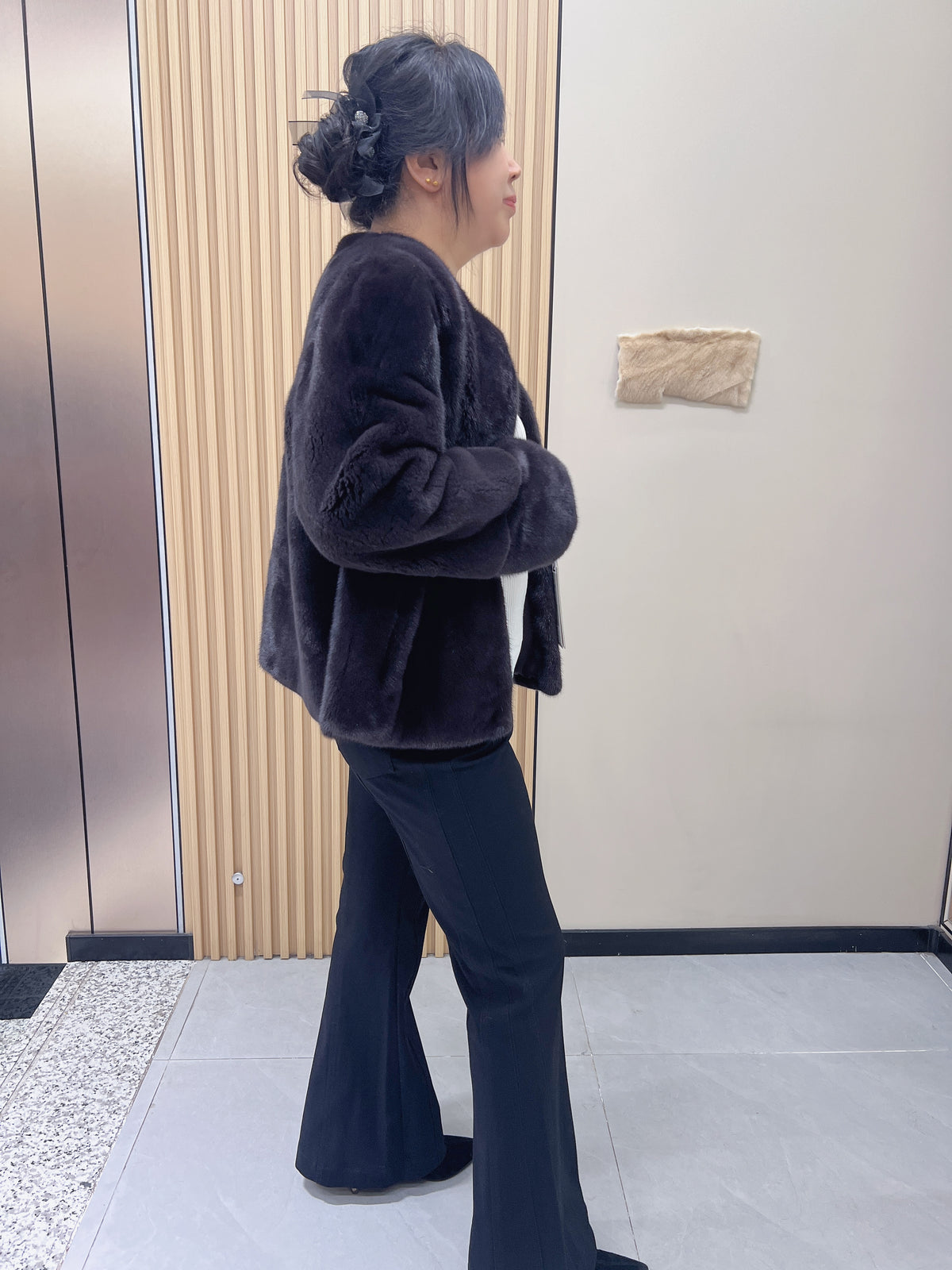 No. 202 Dark Brown Collarless Mink Fur Coat
