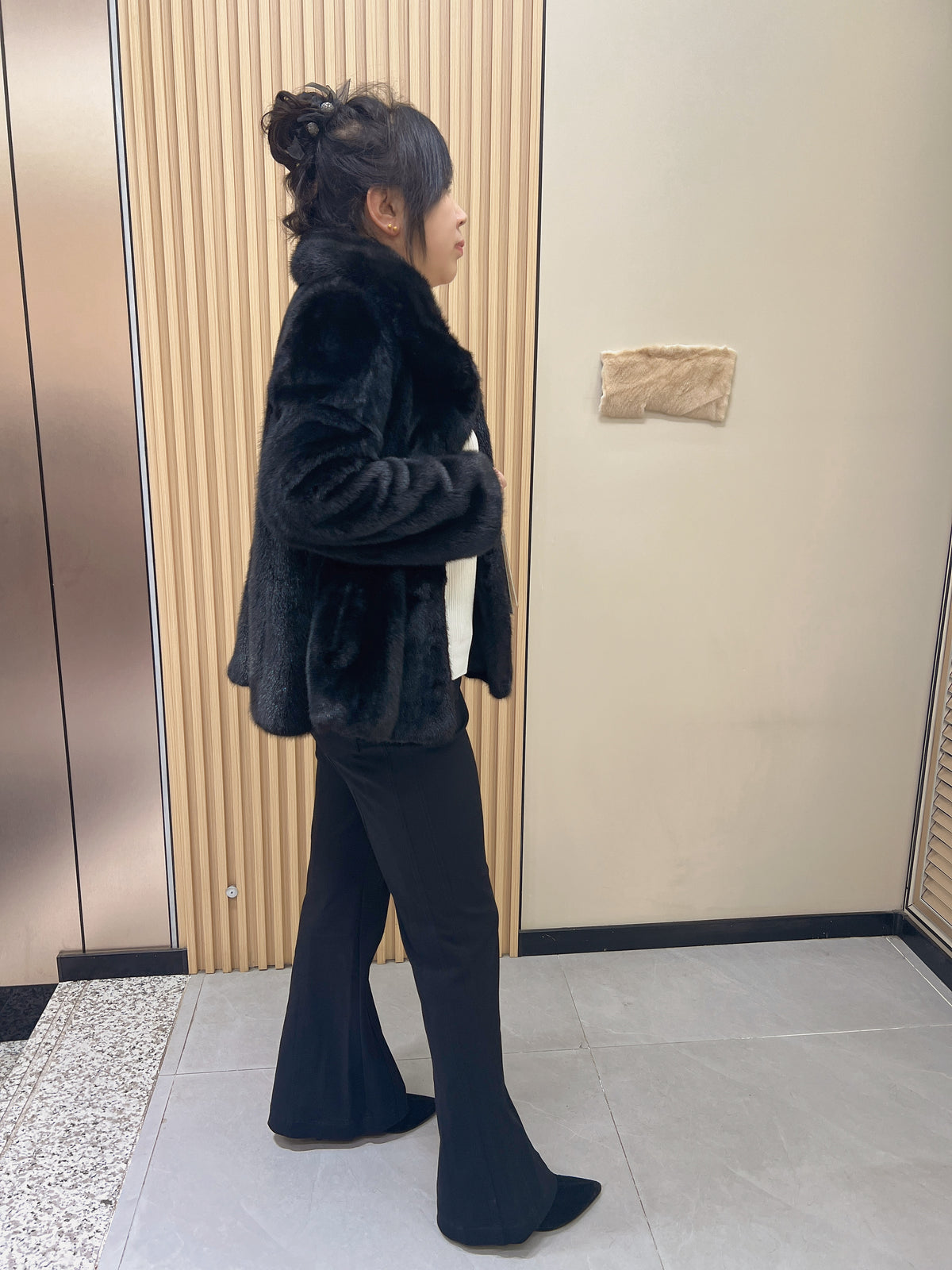 No. 208 Black Mink Fur Coat with Peter Pan Collar