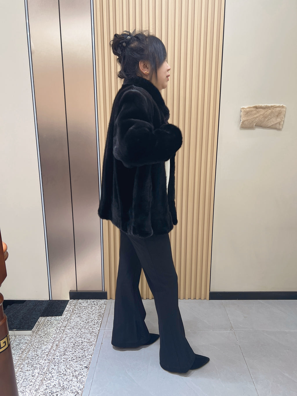 No. 218 Black Stand-Collar Mink Fur Coat