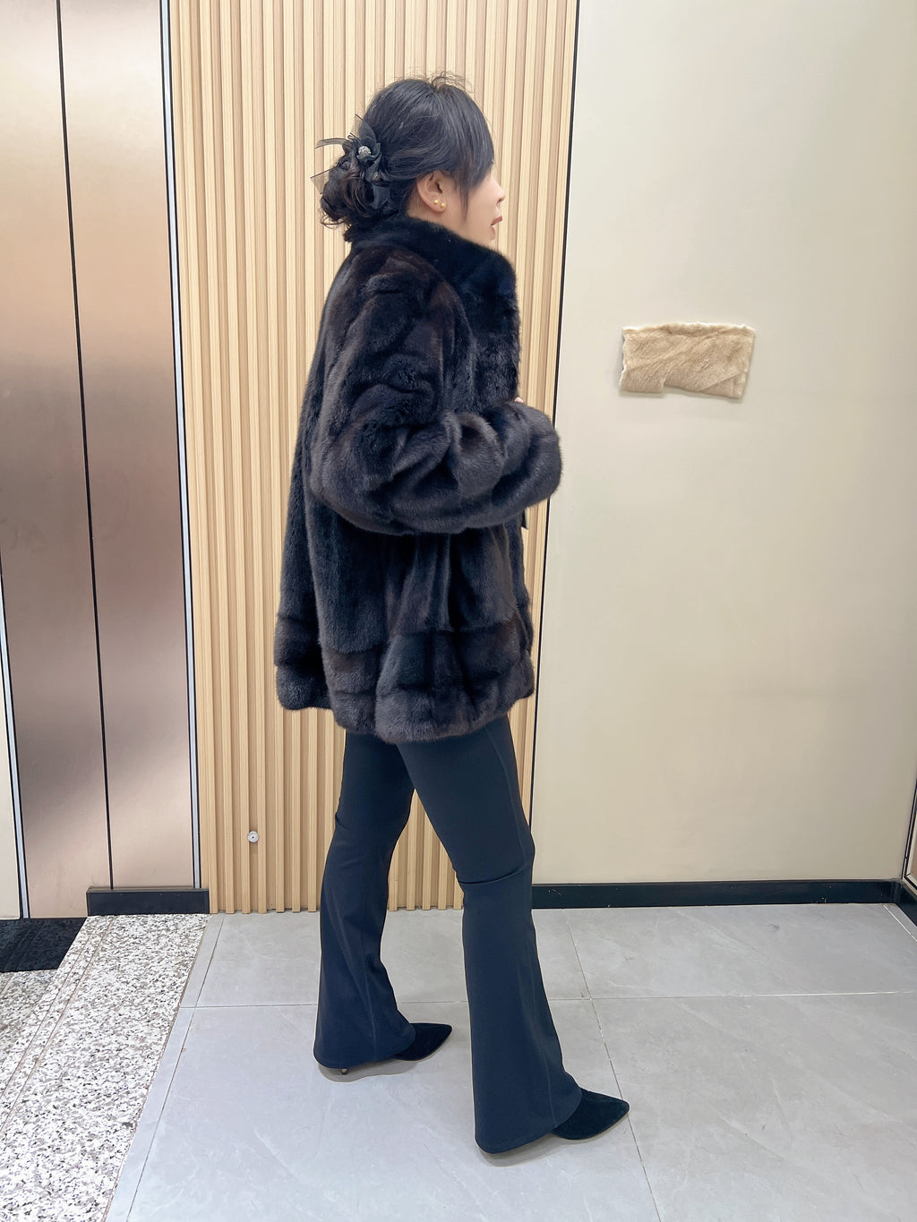 No. 234 Dark Brown Stand-Collar Mink Fur Coat