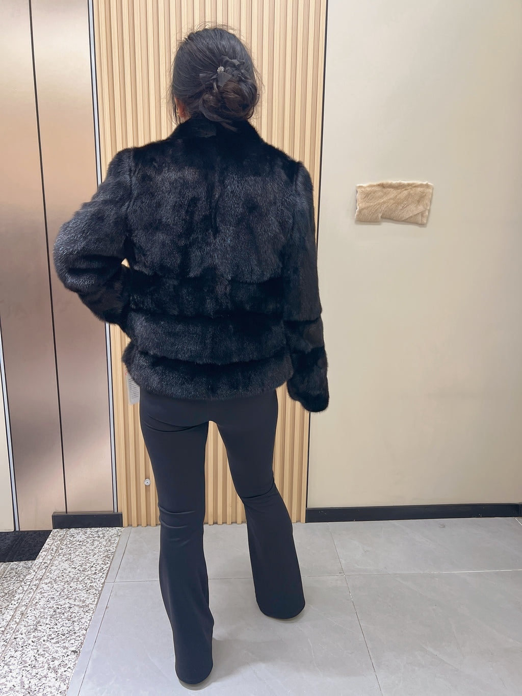 No. 230 Black V-Neck Mink Fur Coat (Horizontal and Vertical Pattern Design)