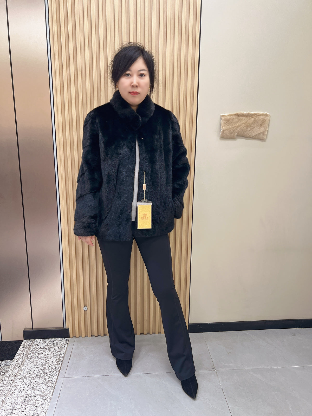 No. 229 Black Stand-Collar Mink Fur Coat