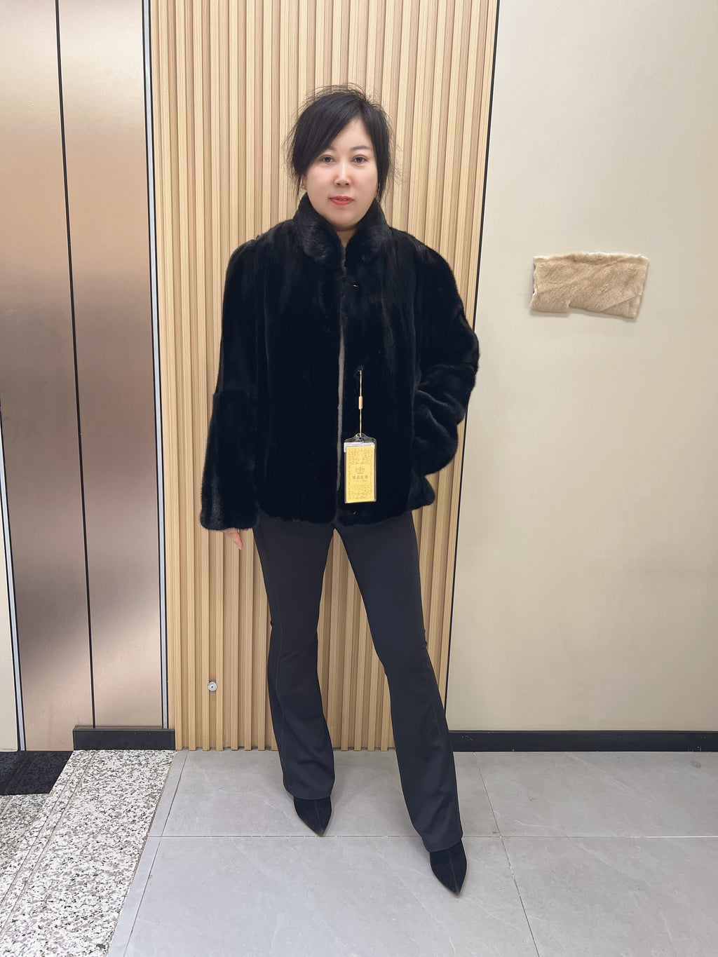 No. 228 Black Stand-Collar Mink Fur Coat