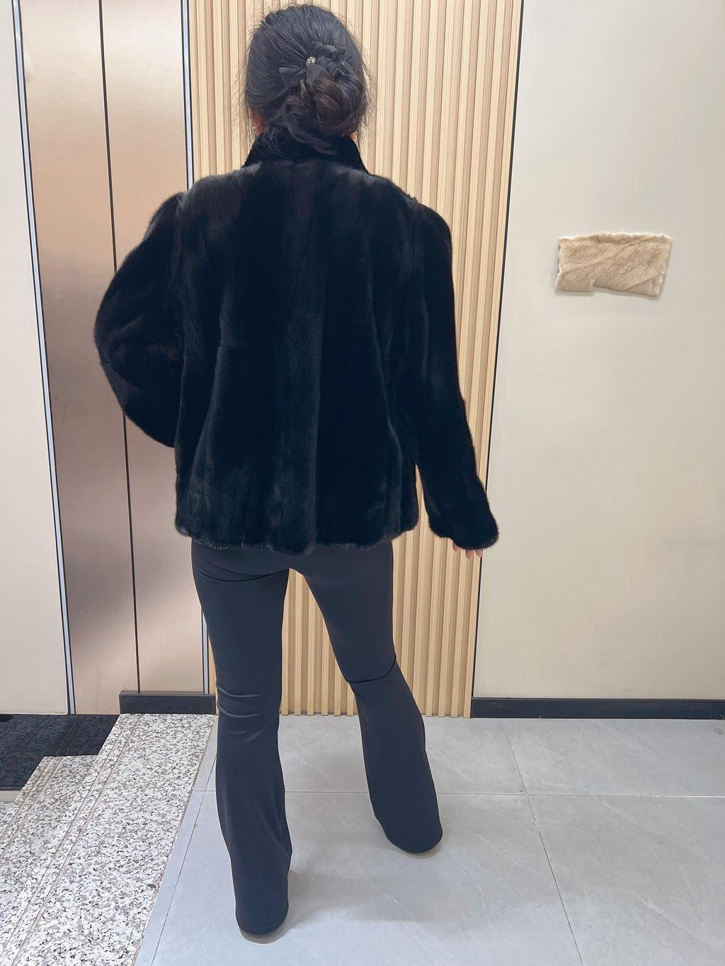 No. 228 Black Stand-Collar Mink Fur Coat