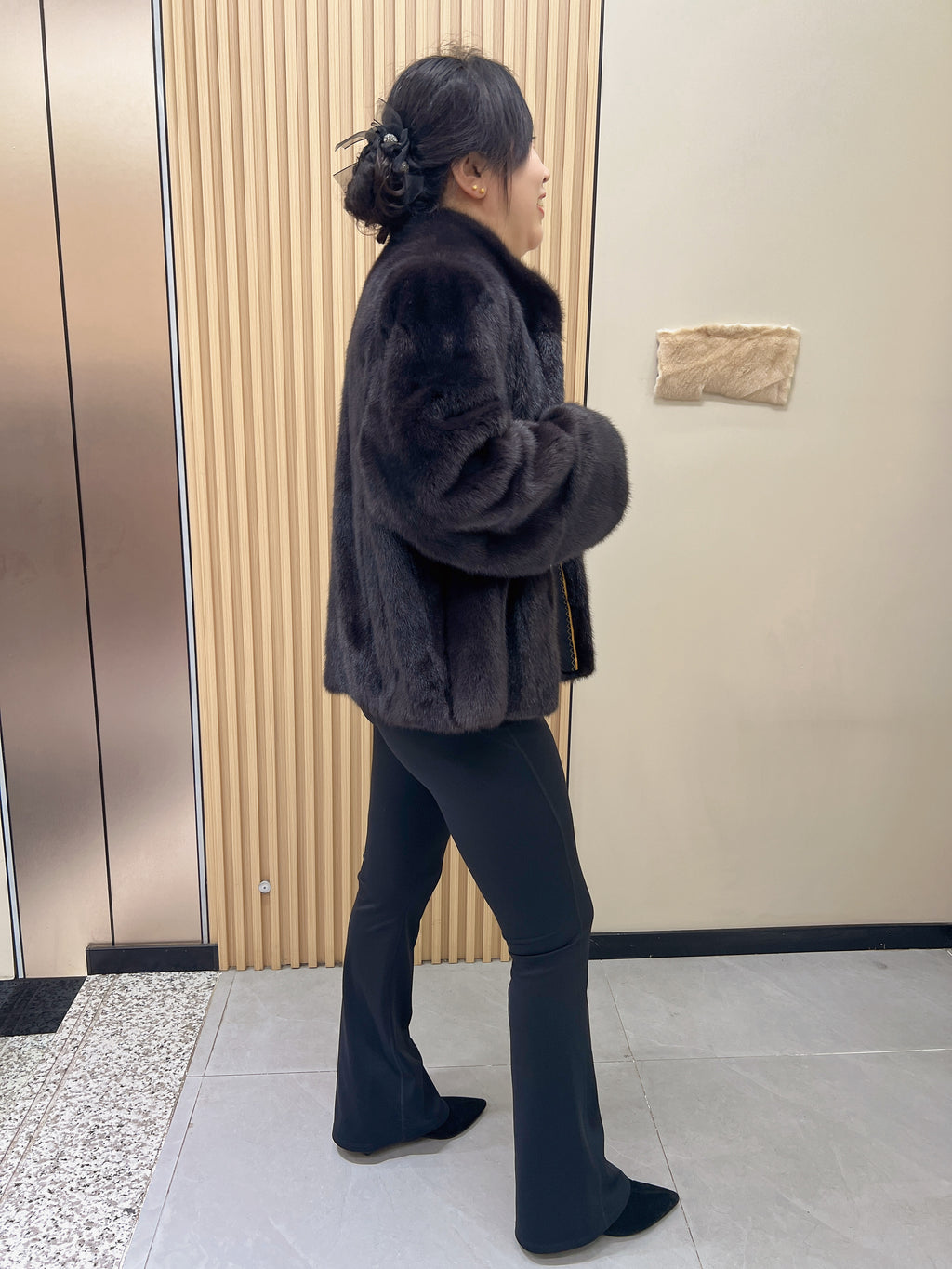 No. 226 Dark Brown Stand-Collar Mink Fur Coat