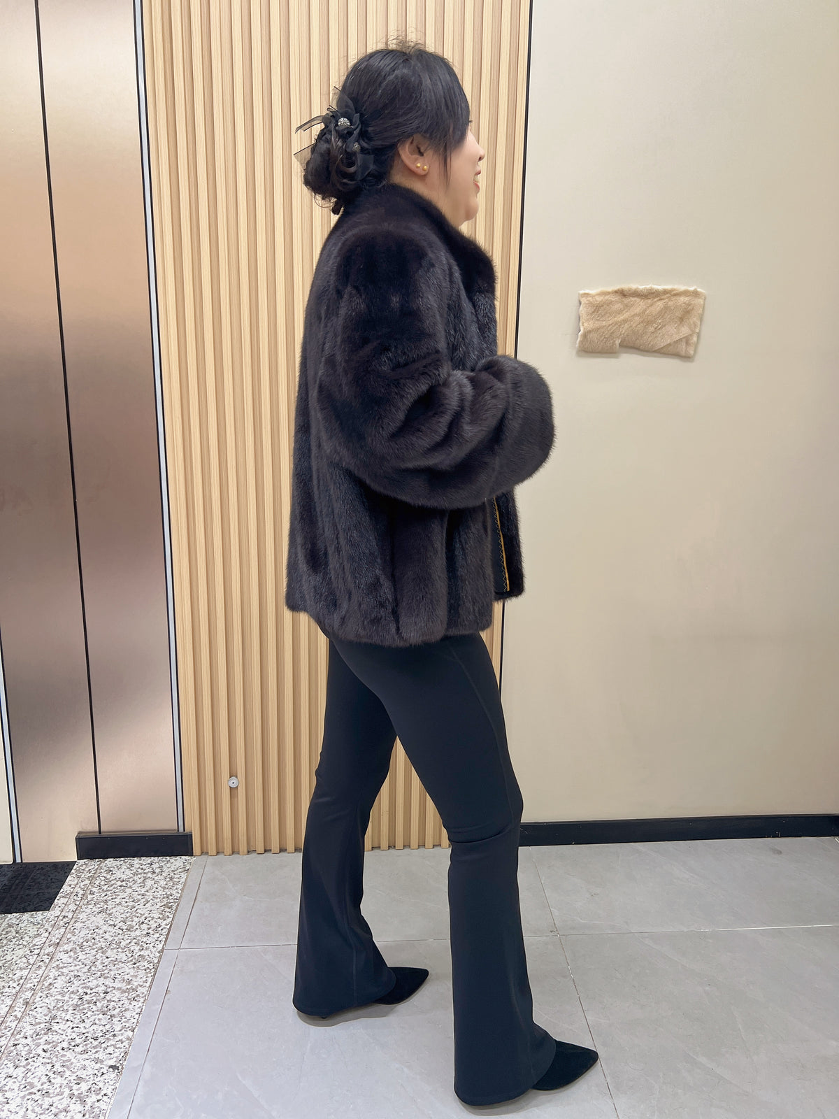 No. 226 Dark Brown Stand-Collar Mink Fur Coat
