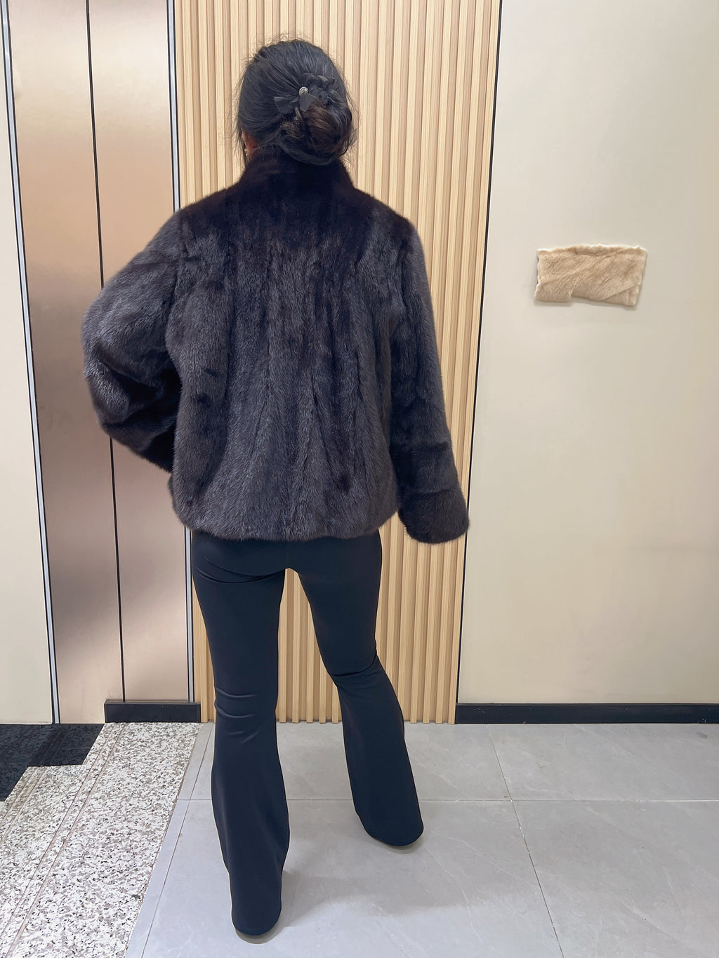 No. 226 Dark Brown Stand-Collar Mink Fur Coat