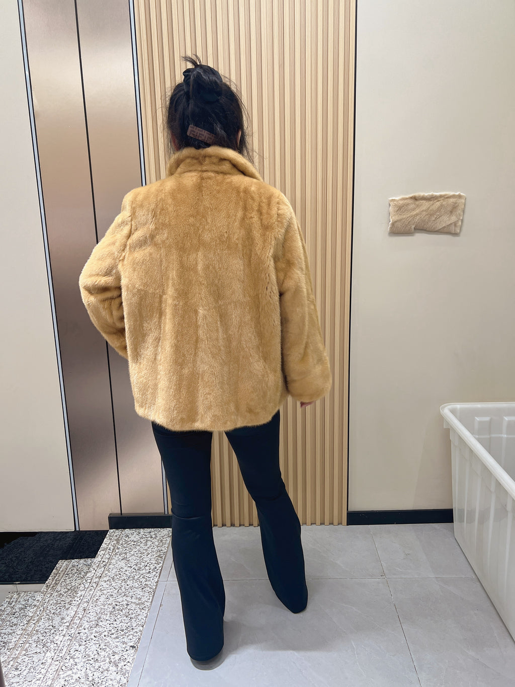 No. 249 Golden Mink Fur Coat (with convertible stand collar)