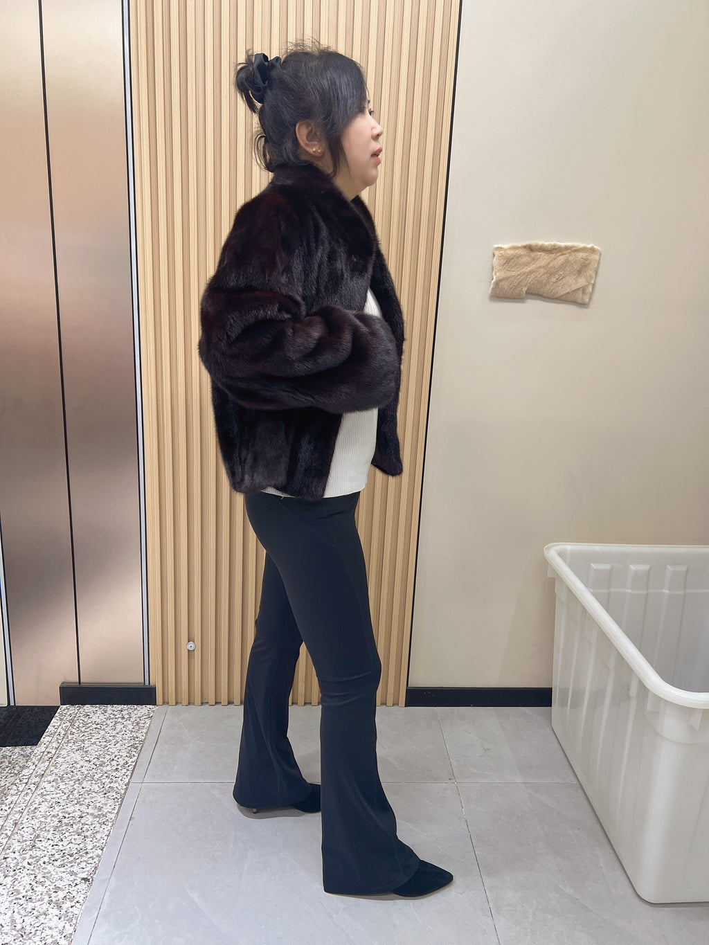 No. 248 Dark Brown Stand-Collar Mink Fur Coat