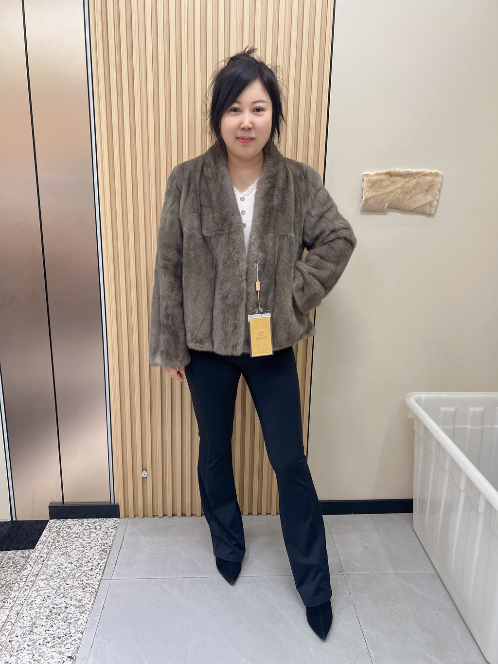 No. 244 Latte-Grey V-Neck Mink Fur Coat