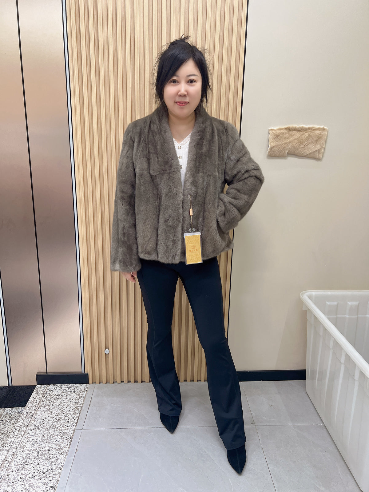 No. 244 Latte-Grey V-Neck Mink Fur Coat
