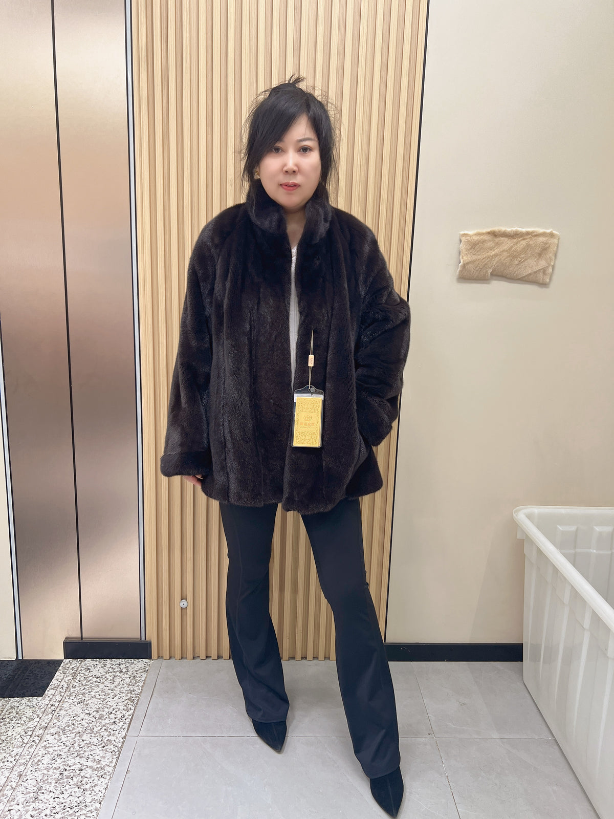 No. 251 Dark Brown Stand-Collar Mink Fur Coat