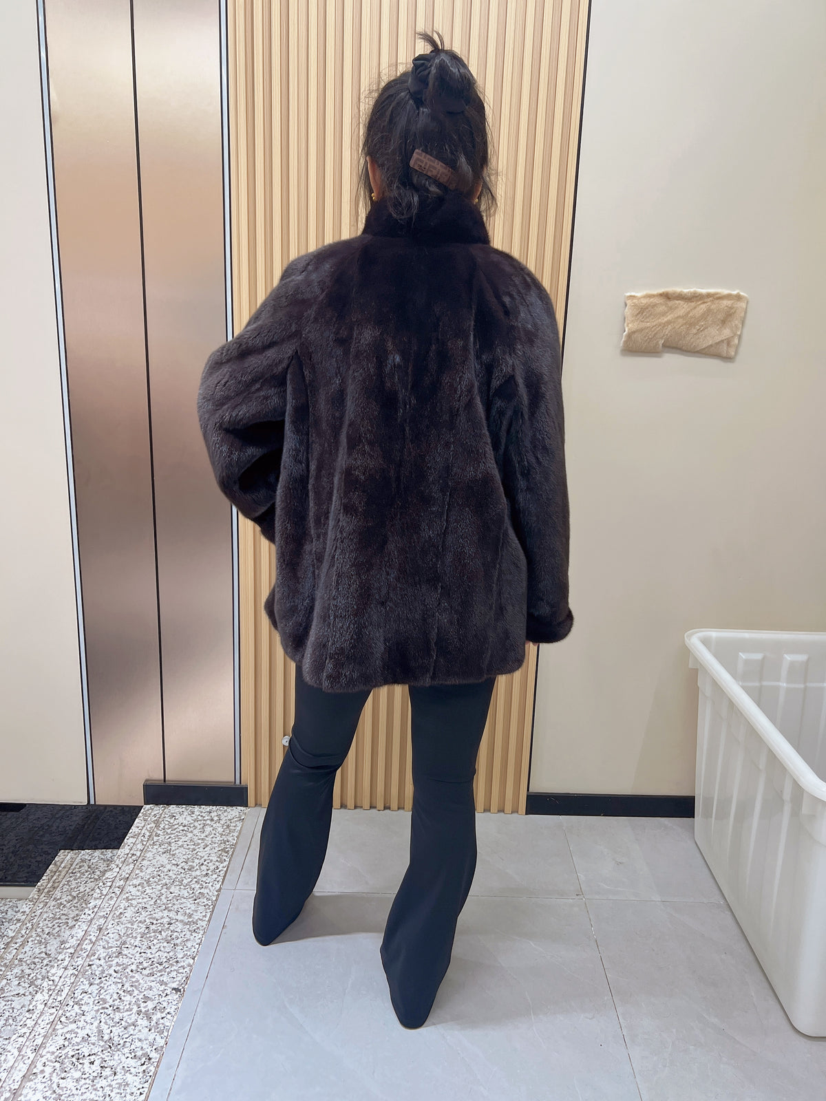 No. 251 Dark Brown Stand-Collar Mink Fur Coat