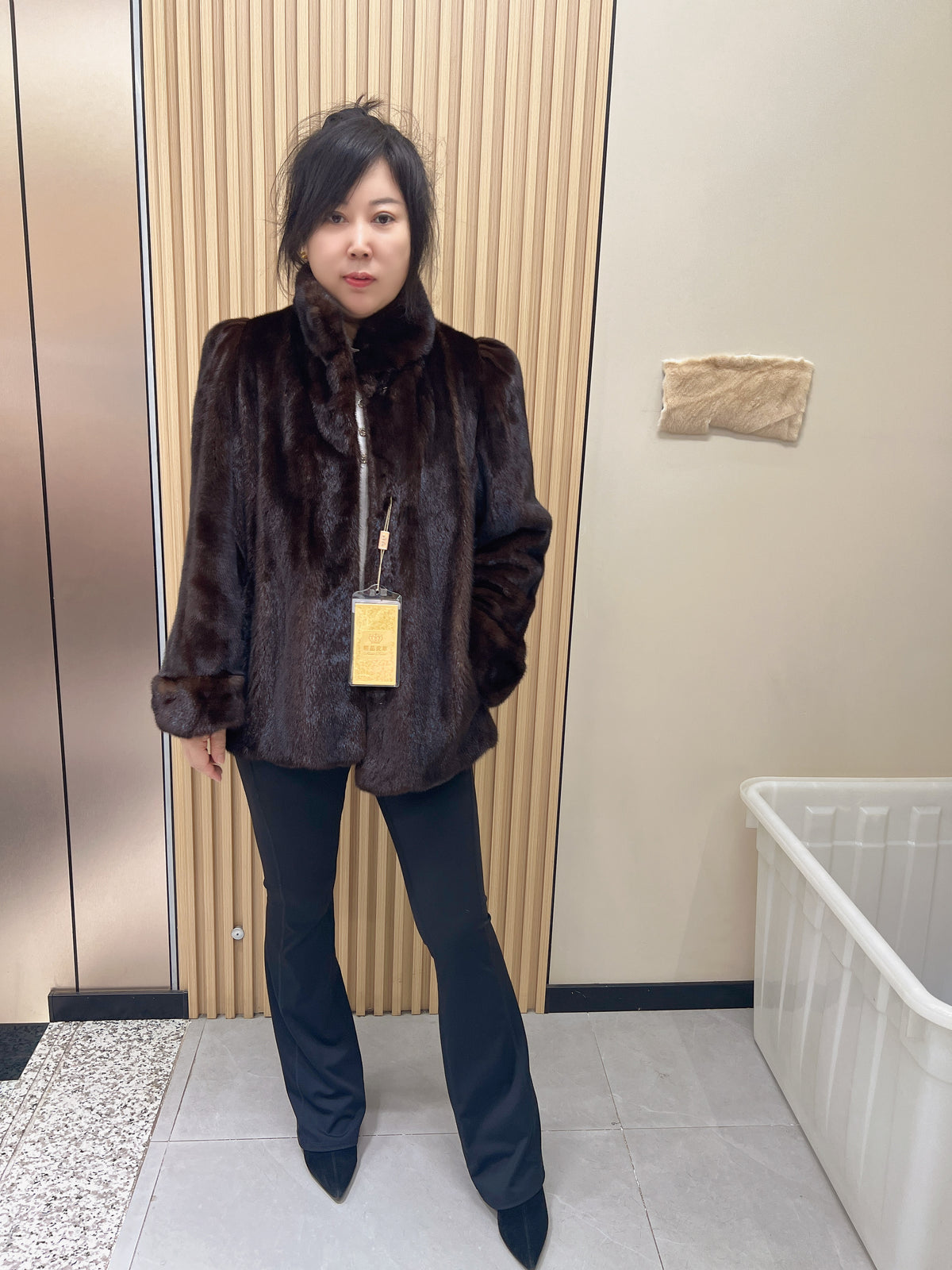 No. 237 Dark Brown Stand-Collar Mink Fur Coat (with Fold-Back Cuffs)