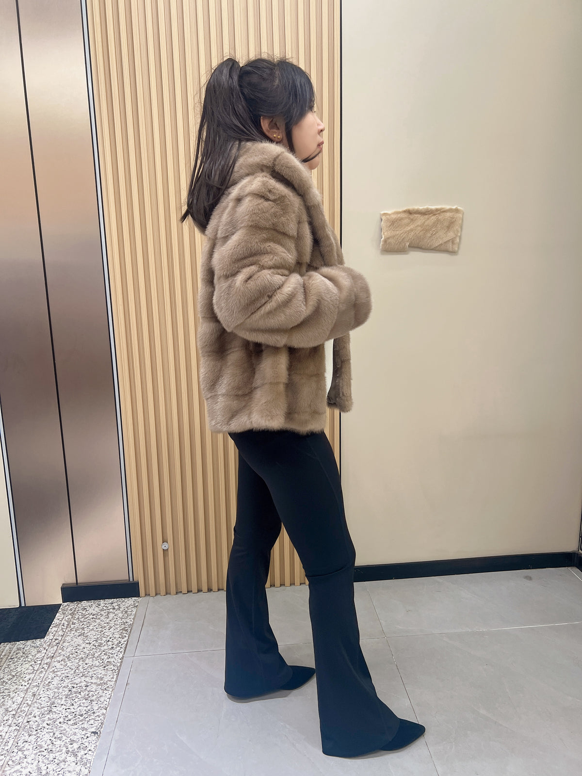 No. 277 Brown Hooded Horizontal-Stripe Mink Fur Coat