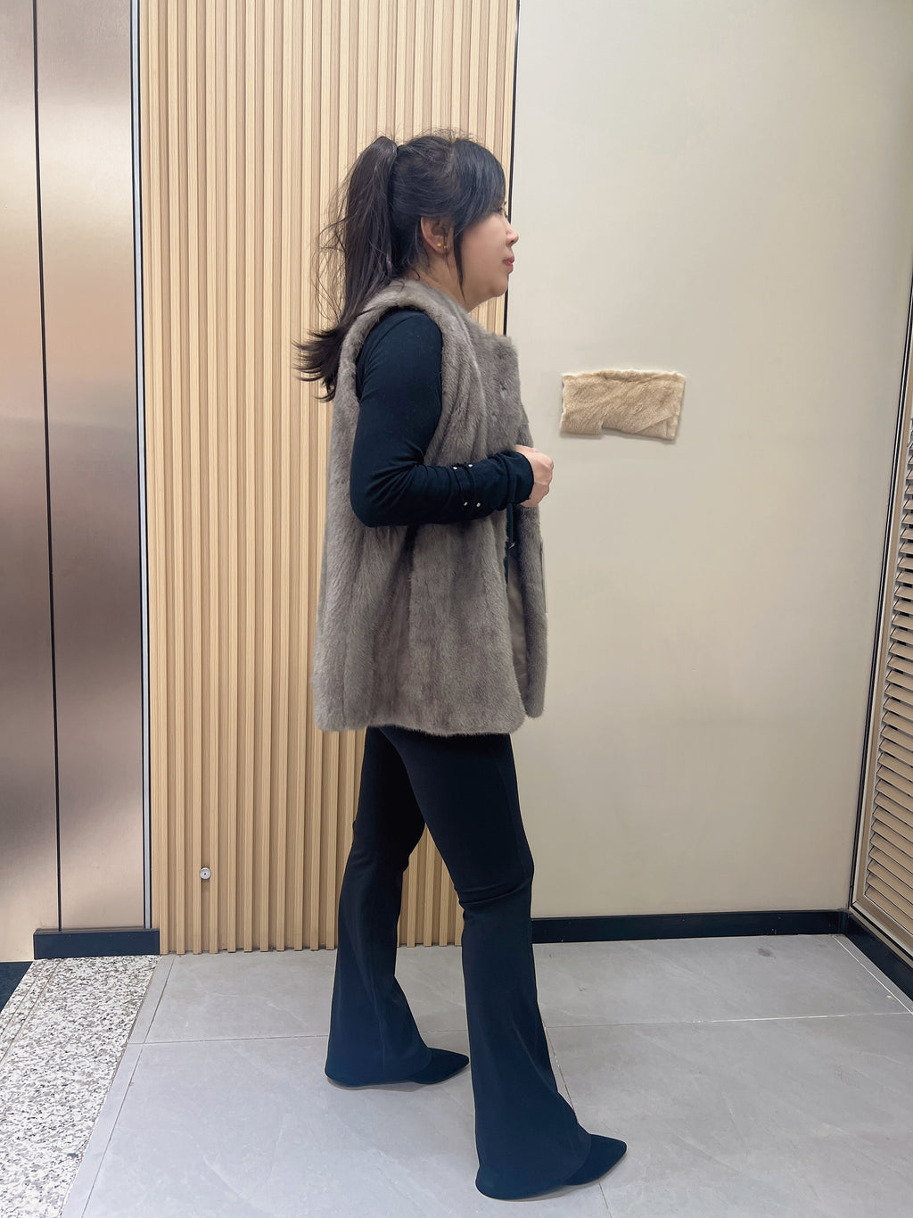 No. 258 Grey Sheared Mink Fur Coat/Vest