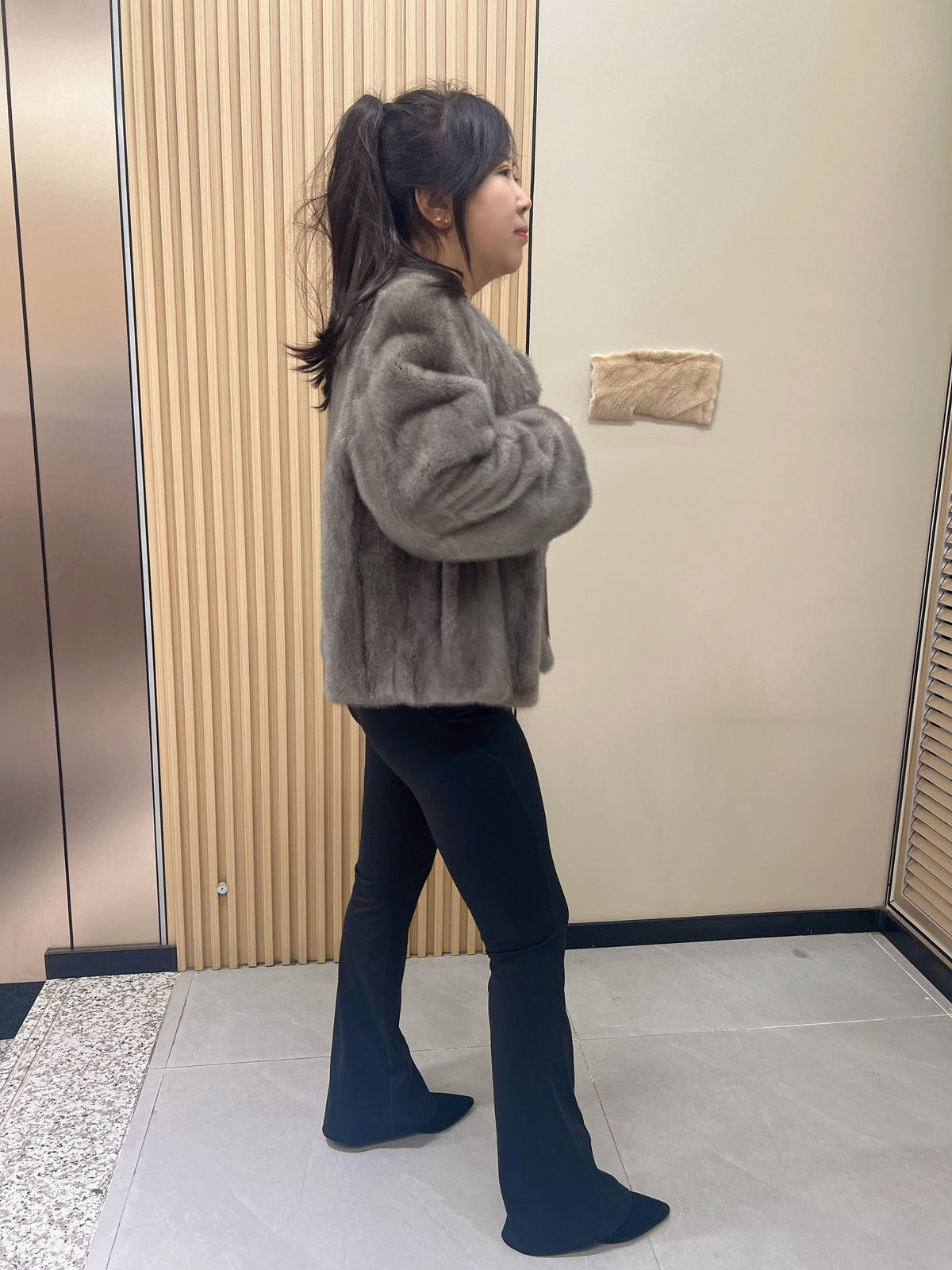 No. 286 Latte-Grey Collarless Mink Fur Coat