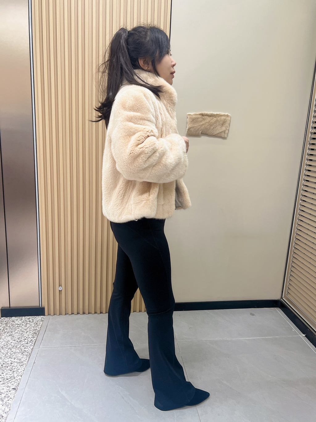 No. 276 Beige Stand-Collar Mink Fur Coat