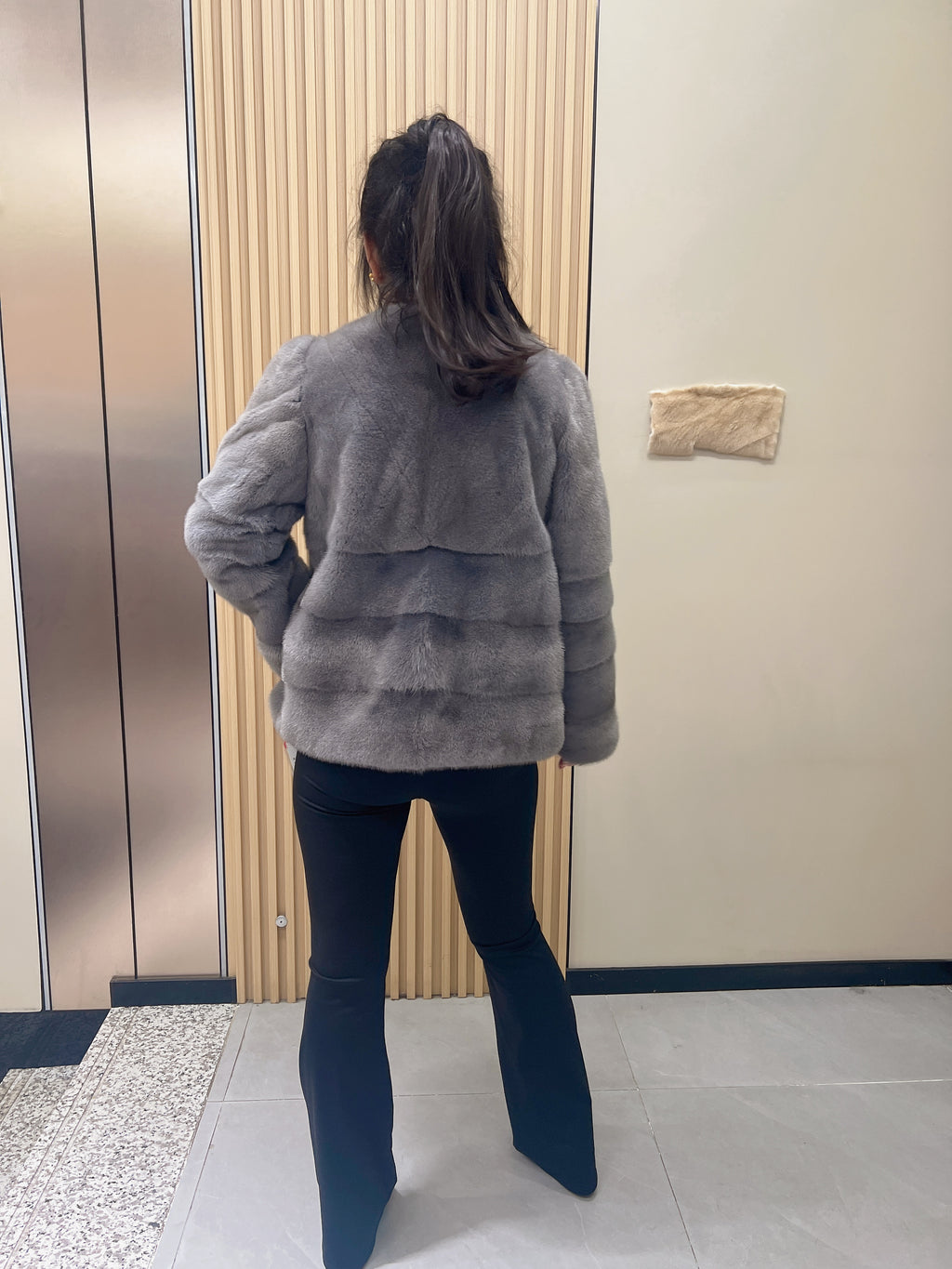 No. 288 Latte Grey Collarless Mink Fur Coat