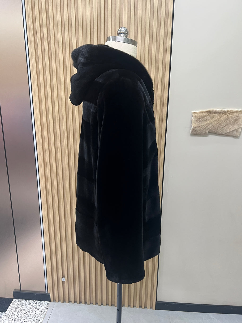 No. 232 Men's Black Hooded Mink Fur Coat – Front Zipper Design