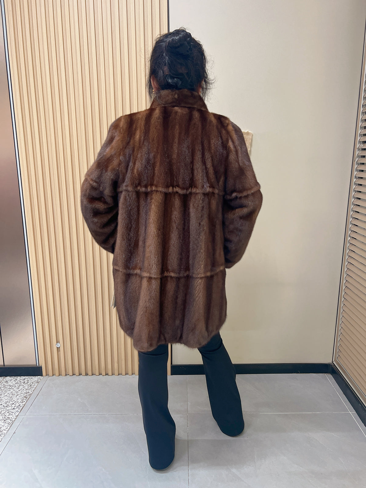 No. 321 Brown Stand-Collar Mink Fur Coat