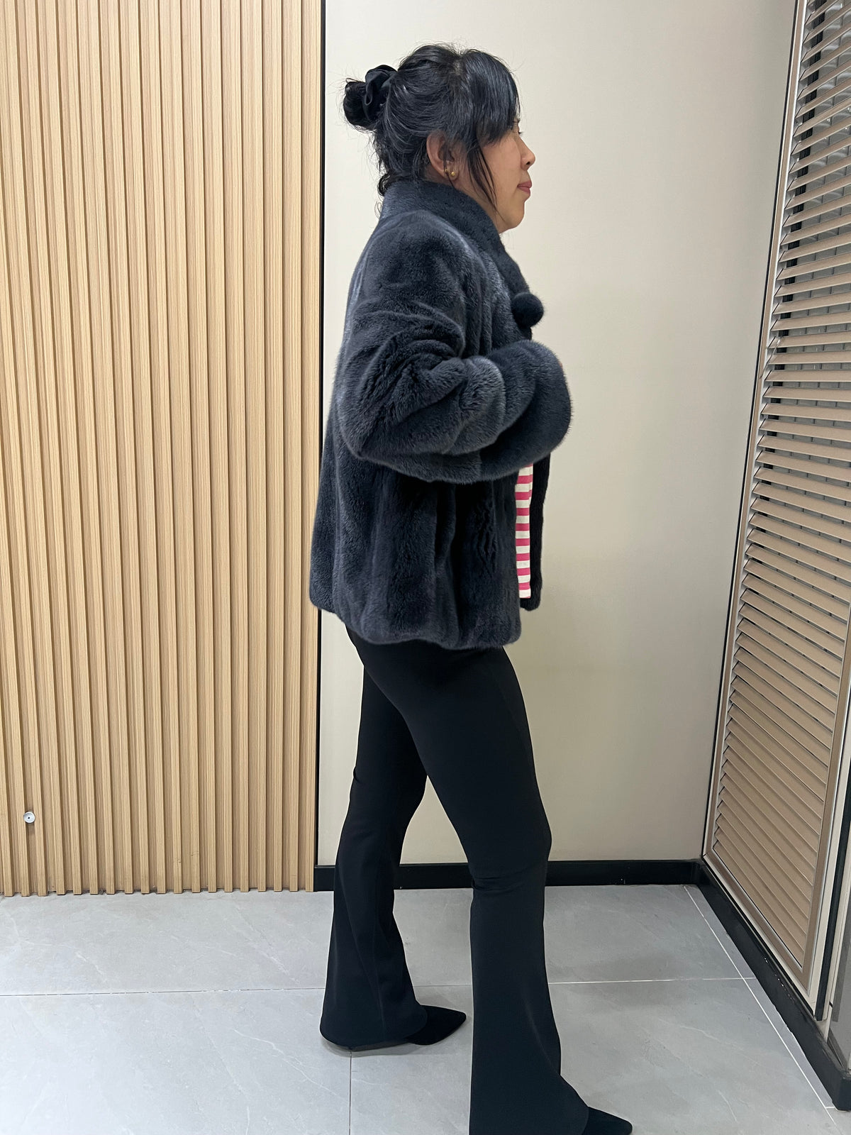 No. 318 Dark Grey Stand-Collar Mink Fur Coat